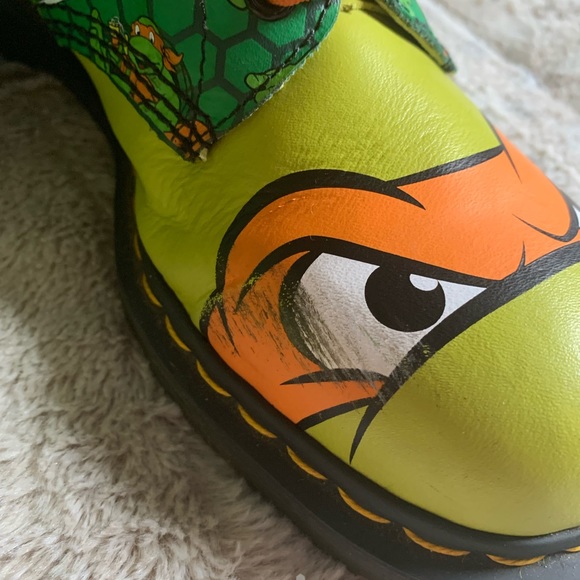 ❌SOLD❌ |RARE | Dr Martens Mikey Boots |TMNT| EUC | Men Size 9 |Women size 10 | - Picture 4 of 11